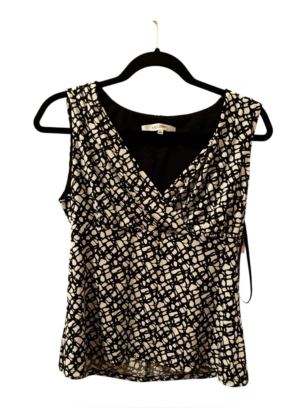 NWT JONES STUDIO SEPARATES V NECK BLACK & WHITE BLOUSE SIZE M